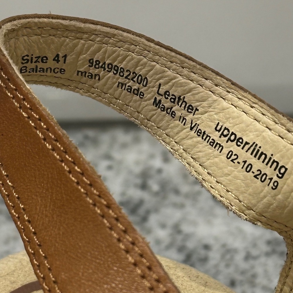 Dansko‎ Women's Tan Leather Criss Cross Wedge Sandals Size 41 - Picture 7 of 9
